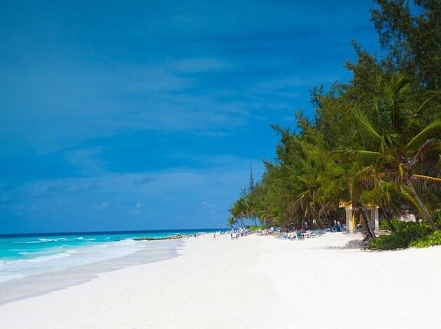 warm places to visit in december in caribbean