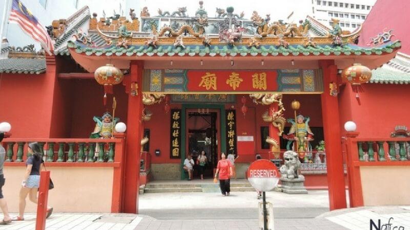 Beautiful Temples In Kuala Lumpur In Budget: TripHobo