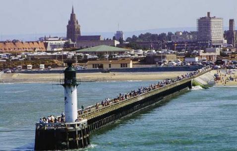 tourist attractions in calais