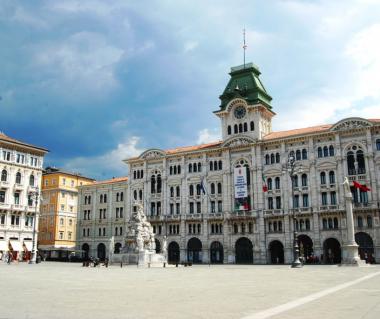 Piazza Dell' Unita D' Italia, Trieste | Ticket Price | Timings ...