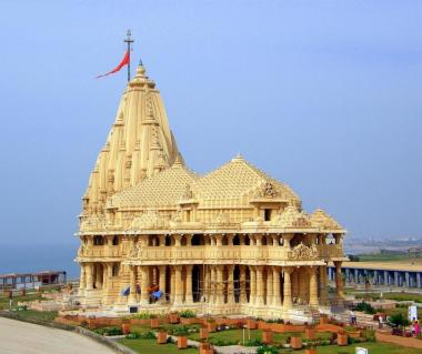 Somnath Mahadev Temple Tours