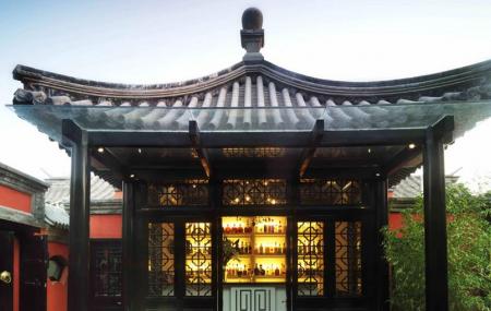 Duge Courtyard Boutique Hotel Image