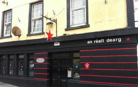 An Realt Dearg Image