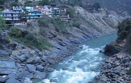 Hiking-vasudhara Falls: Image