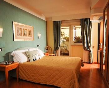 Best Western Spring House Image