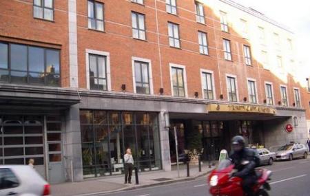 Trinity Capital Hotel Image