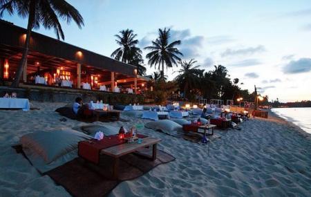 Peace Restaurant Image