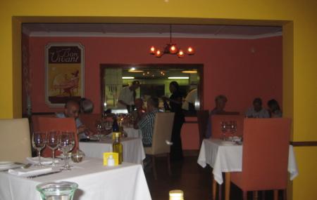 Le Bon Vivant Garden Restaurant Image