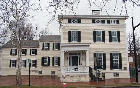 Lee-fendall House Image