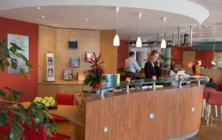 Suit Hotel Rundestr Image