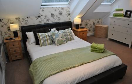 The Penthouse At Courtyard Image