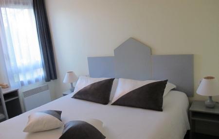 Hotel Les Loges Image