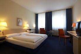 Intercityhotel Stuttgart Image