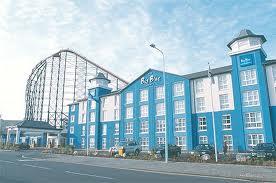 Big Blue Hotel Image