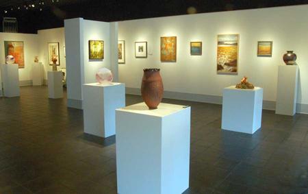 Lahore Art Gallery Image