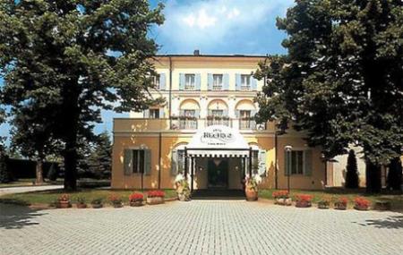 Rechigi Hotel Image