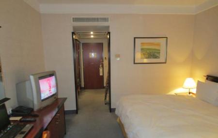 Hotel Transit Image