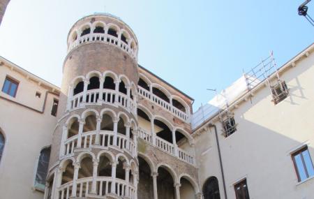 Palazzo Contarini Del Bovolo Image