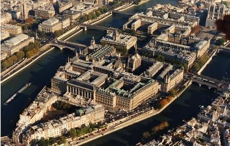 Ile De La Cite, Paris | Ticket Price | Timings | Address: TripHobo