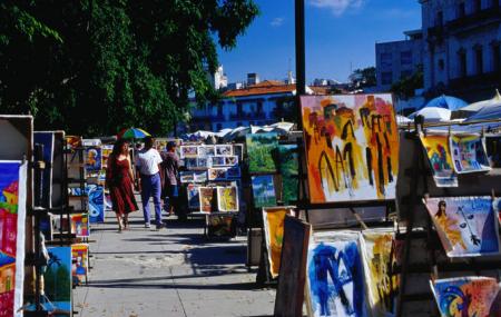 Plaza De La Catedral Artisan Market Image