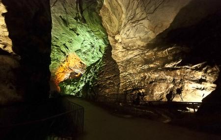 Borra Caves Image