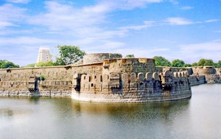 Vellore Fort Image