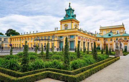 Wilanow Palace And Museum Image