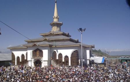 Charar-e-sharief Image