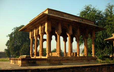 Ghaus Tomb And Samadhi Of Tansen Image