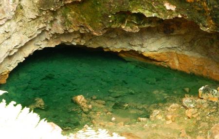 Ruatapu Cave Image