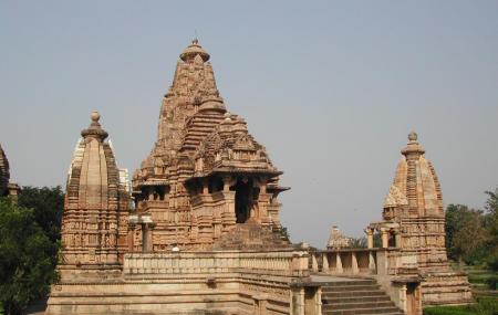 Laxman Temple Image