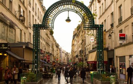 Rue Montorgueil Image