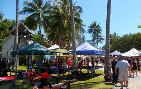Sunday Market Image