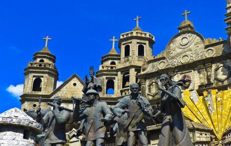 Cebu Heritage Monument Image