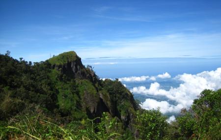 Mount Santo Tomas Image