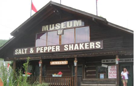 Salt And Pepper Shaker Museum Image