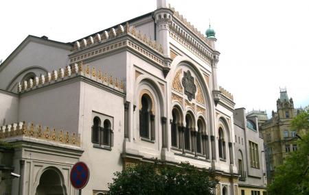 Spanish Synagogue Image