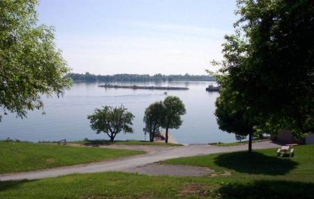 Lake Ontario Park Image