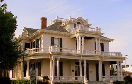 The Historic Redding House Image
