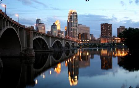 Stone Arch Bridge Image