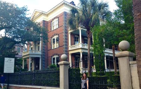 Calhoun Mansion Image