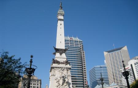 Soldiers And Sailors Monument Image