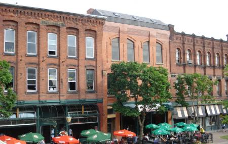 Victoria Row Image