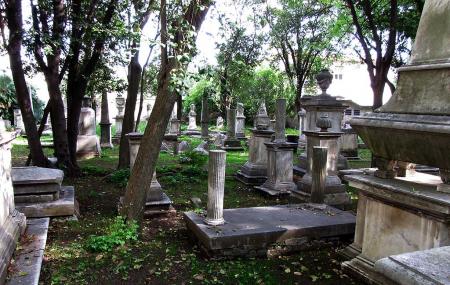 Old English Cemetery Image