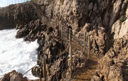 Le Sentier Du Littoral, Cap D'antibes Image
