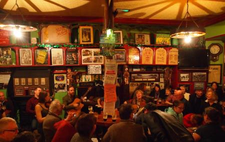 O'sullivan's Courthouse Pub Image