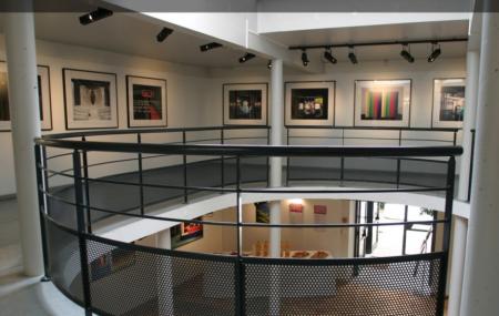 La Maison De La Photographie Image