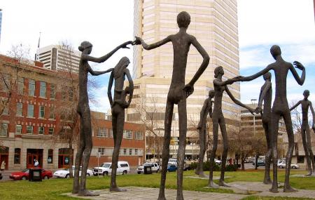 Armengol Statues Image