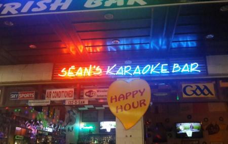 Seans Karaoke Bar Image