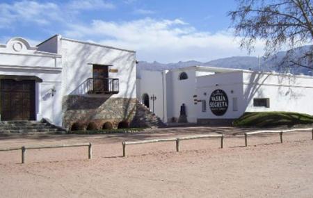 Antigua Bodega Vasija Secreta Image